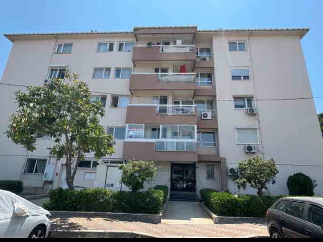 KARŞIYAKA’DA EŞYALI 3+1 | 100 M² NET | MERKEZİ ISITMALI | BALKONLU | BOŞ VE HEMEN TESLİME HAZIR