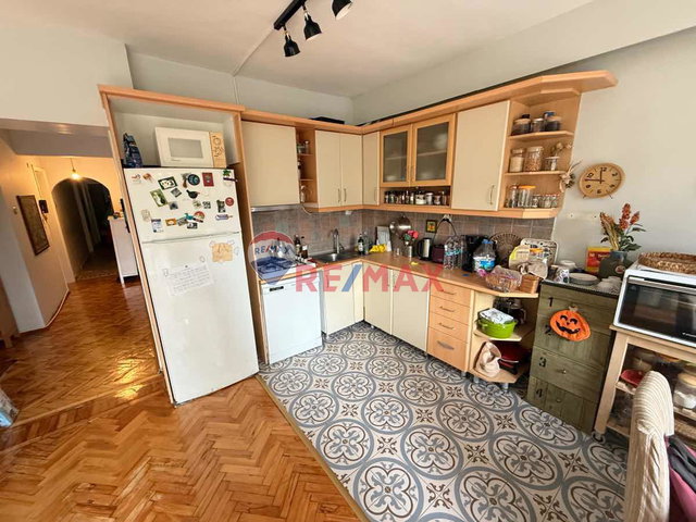 TEŞVIKIYE AV.SÜREYYA AĞAOĞLU SK. 3+1 GENIŞ BAHÇELİ SATILIK DAİRE