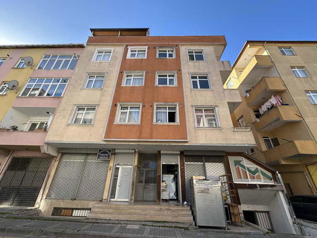 ALTINŞEHİRDE METROYA YAKIN MERKEZİ 2+1 FIRSAT DAİRE