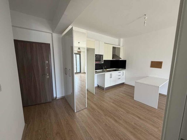 TORBALI’DA SİTE İÇİNDE GÜNEY CEPHE 1+1 KİRALIK DAİRE | BALKONLU, MERKEZİ ISITMA