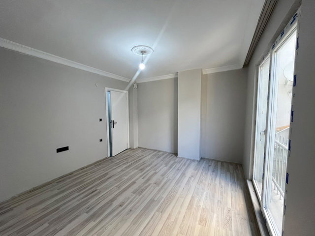 GEBZE CUMHURİYET MAHALLESİNDE SATILIK 2+1 TERS DUBLEKS DAİRE