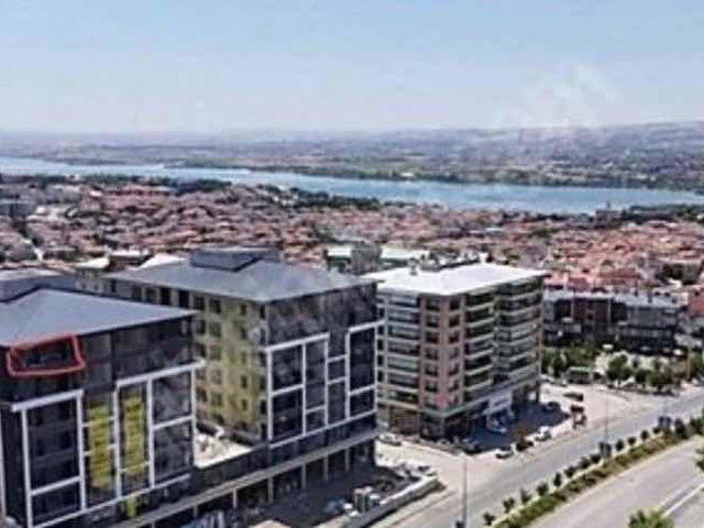 GÖLBAŞINDA EYMİR GÖLÜ MANZARALI LÜKS 4+1 SATILIK DAİRE