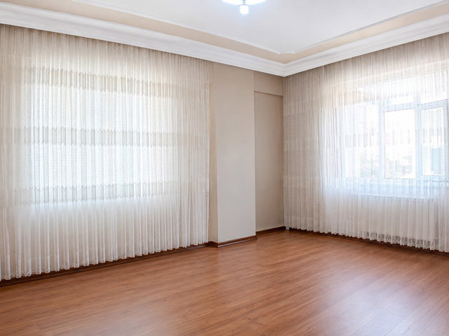 REMAX LAND'DEN MERKEZDE 3+1 125 M² DAİRE