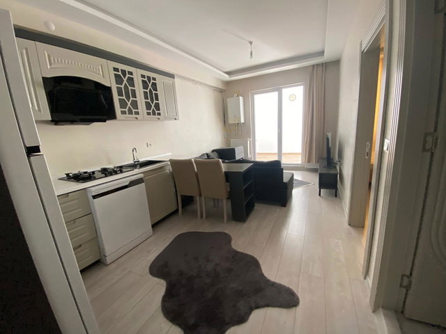 REMAX ARTIS'DEN YILDIZKENT'TE EŞYALI KIRALIK 1+1 DAIRE