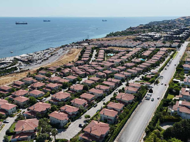DENİZ İSTANBUL’DA GÜNEY CEPHELİ 6+2 LÜKS VİLLA | 360 M² BRÜT | 5 BANYO