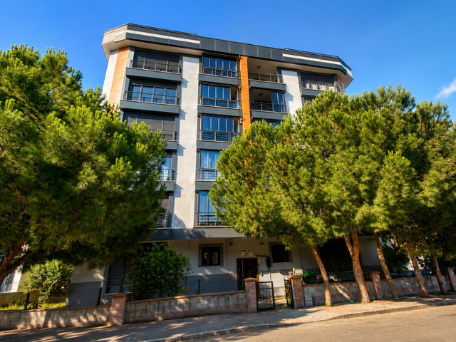 BURCU AYDENİZ'DEN KARLIKTEPE'DE KİRALIK 3+1 GENİŞ VE FERAH DAİRE