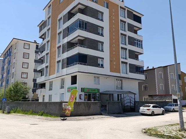 REMAX ARTIS'DEN PASINLER'DE SATILIK 5+1 DUBLEKS DAIRE