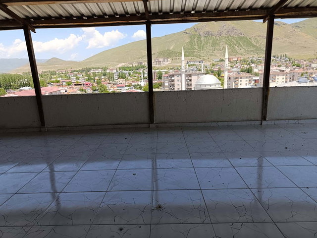 REMAX ARTIS'DEN PASINLER'DE SATILIK 5+1 DUBLEKS DAIRE