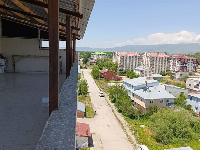 REMAX ARTIS'DEN PASINLER'DE SATILIK 5+1 DUBLEKS DAIRE