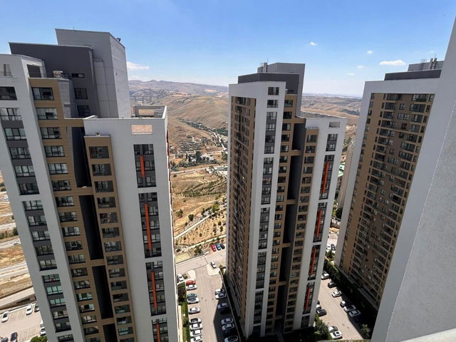 ÇANKAYA SİNPAŞ GÜNEYPARK 1 SİTESİNDE 3+1 KİRALIK DAİRE
