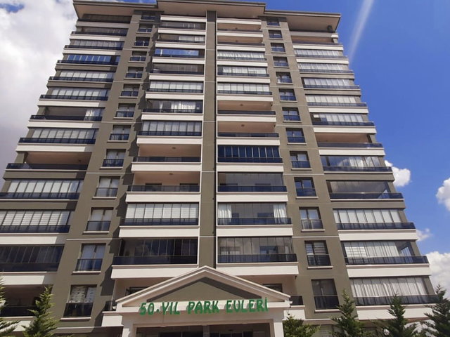 50. YIL PARK EVLERİ KİRALIK 3+1 DAİRE
