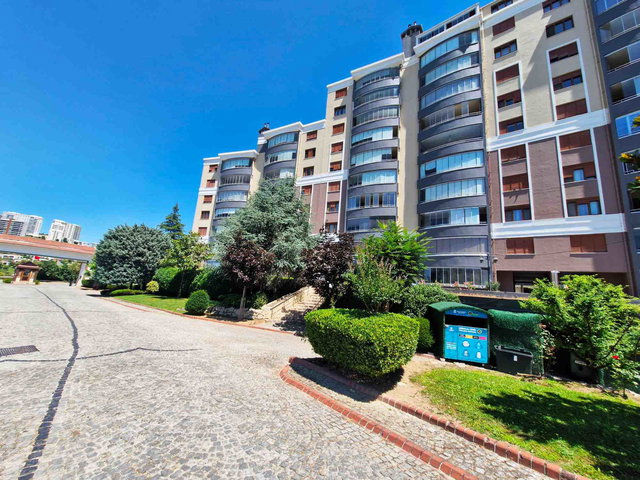 BAHÇEŞEHİR BANU EVLERİ TADİLATLI 3+1 DAİRE