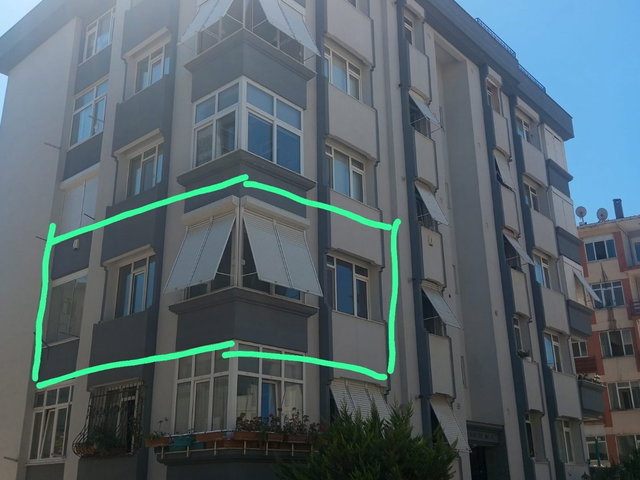 BAKIRKÖY ZUHURATBABA'DA MERKEZİ KONUMDA GENİŞ 3+1 KİRALIK DAİRE