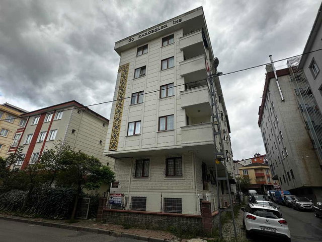 ÇEKMEKÖY TAŞDELEN MAHALLESİNDE 1+1 KAPALI MUTFAKLI KİRALIK DAİRE