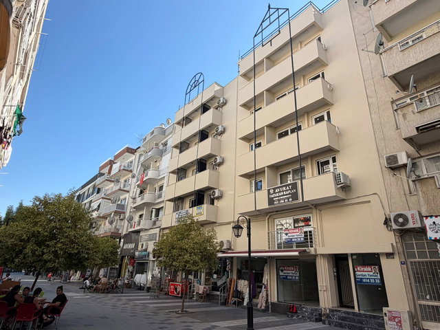KUŞADASI MERKEZDE SIFIR 2+1 KİRALIK DAİRE!