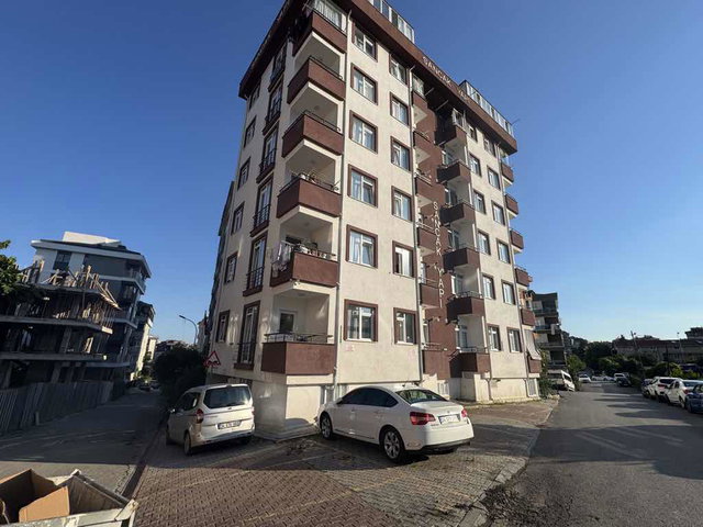 TAŞDELEN GÜNGÖREN MH. 180 M2 SATILIK 4+2 ÇATI DUBLEKS DAIRE