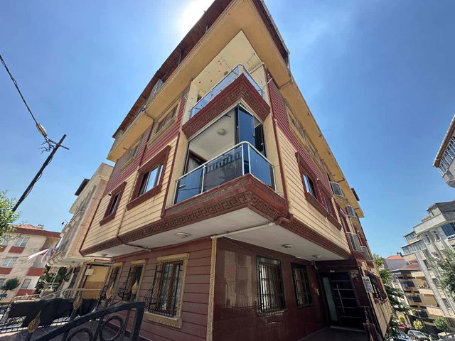 AVCILAR DENİZKÖŞKLER MAHALLESİ'NDE SATILIK 3+1 DAİRE