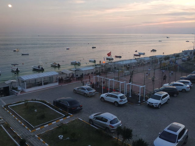KAMILOBA IŞIL KENT'TE DENIZE SIFIR 2+1 DAIRE
