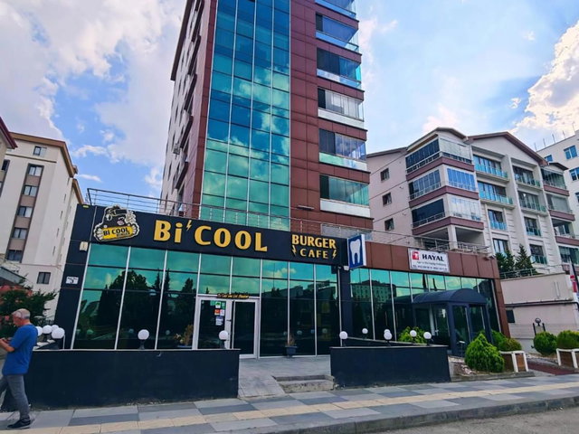 AHIMESUT MAH KELEBEK SU PARKI KARŞISI 4+1 MODERN MİMARİ   FUL YAPILI  LÜX SATILIK DAIRE