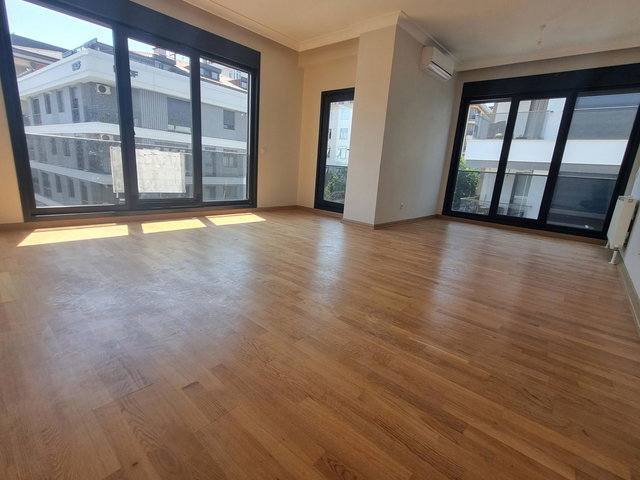 ACIBADEM NİŞANTAŞI NET 147 M2, YENİ BİNADA TERASLI SIFIR DAİRE