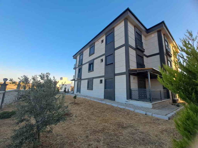 SEFERİHİSAR’DA KİRALIK 2+1 GENİŞ BALKONLU DOĞALGAZLI DAİRE