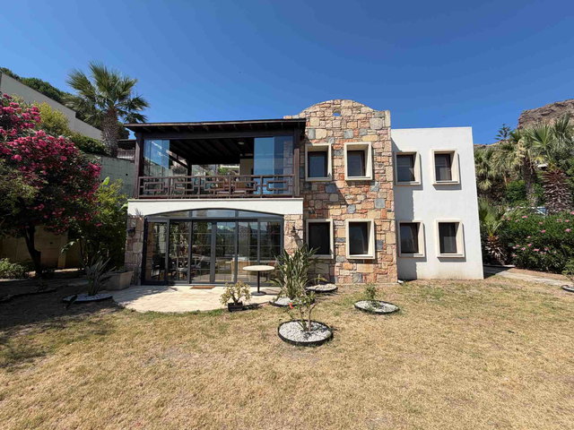 GÜNDOĞAN'DA, MERKEZE, PLAJA YÜRÜME MESAFESİ, MANZARALI DAİRE
