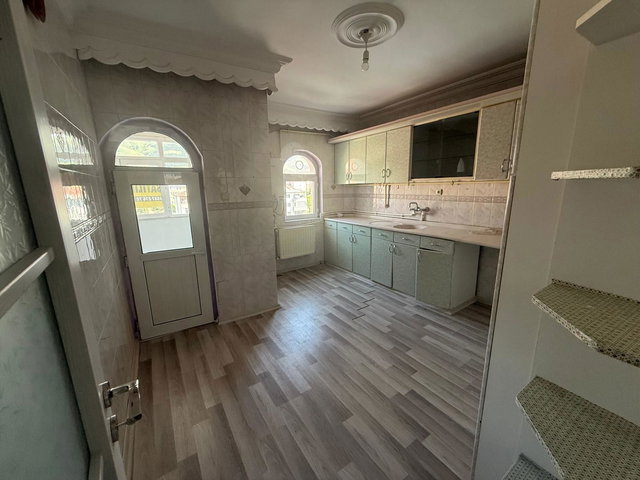 REMAX İLKE'DEN YILDIZKENT'TE 3+1 SATILIK DAİRE