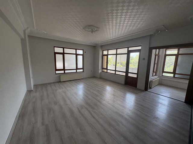 MURATPAŞA’DA 3+1 | 180 M² NET | 4 CEPHELİ, BALKONLU, BOŞ KİRALIK BÜRO/OFİS