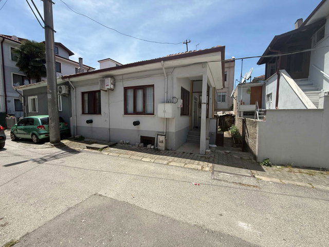 REMAX MAVİ'DEN ADAPAZARI YENİDOĞAN'DA MÜSTAKİL EV