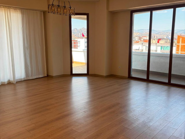 NAZİLLİ İNCİ YAŞAM SİTESI’NDE SATILIK FERAH 3+1 DAİRE | GÜVENLİKLİ SİTE YAŞAMI