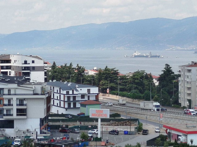 REMAX NATURAL'DEN DEĞİRMENDERE TOPÇULAR'DA SATILIK 3+1 DAİRE
