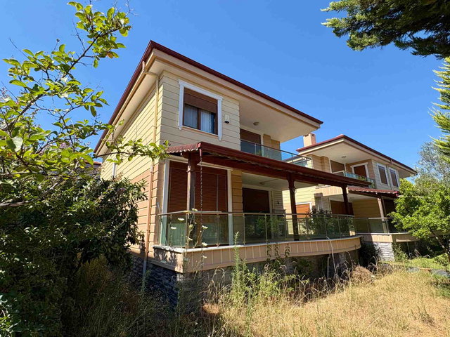 TAHTAKUŞLAR’DA SATILIK | 150 M² NET | BAHÇELİ | 3+1 DUBLEKS VİLLA