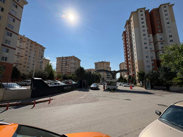YENİMAHALLE PARK ÇİFTLİK KONUTLARI SATILIK 4+1 DAİRE