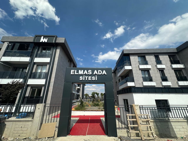 İNCEK TAŞPINAR ELMAS ADA SİTESİNDE 1+1 MOBİLYALI KİRALIK DAİRE