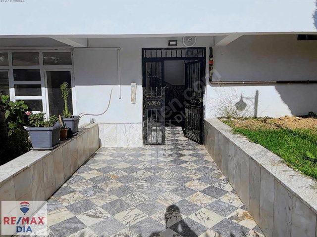 REMAX DIA DAN AKÇAKOCA DA SATILIK YAZLIK DAİRE