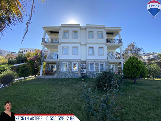 BODRUM YALIKAVAK GÜMÜŞTEPE SİTESİ 2+1 EŞYALI VİLLA DAİRE