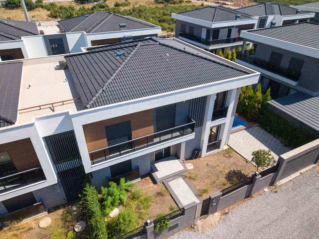 DÖŞEMEALTI-ACACIA VİLLALARINDA 5+1 SATILIK VİLLA