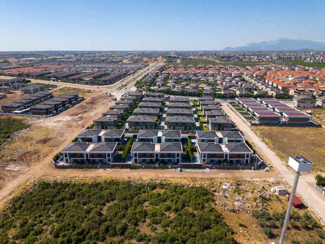 DÖŞEMEALTI-ACACIA VİLLALARINDA 5+1 SATILIK VİLLA