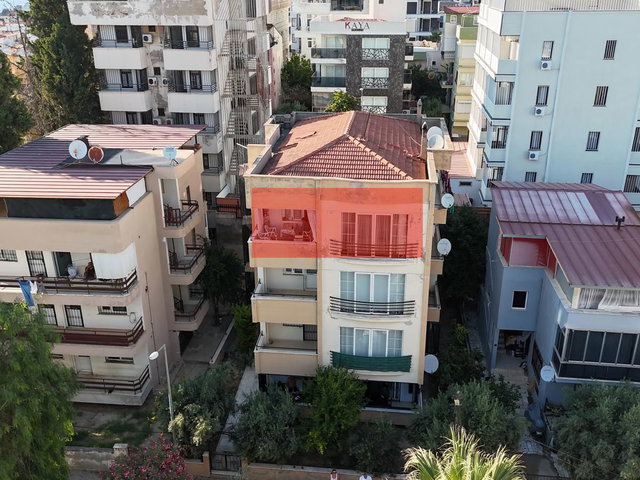 ŞEHİR MERKEZİNDE GENİŞ VE FERAH 3+1 DENİZ MANZARALI DAİRE – ESKİ SALI PAZARI MEVKİİ
