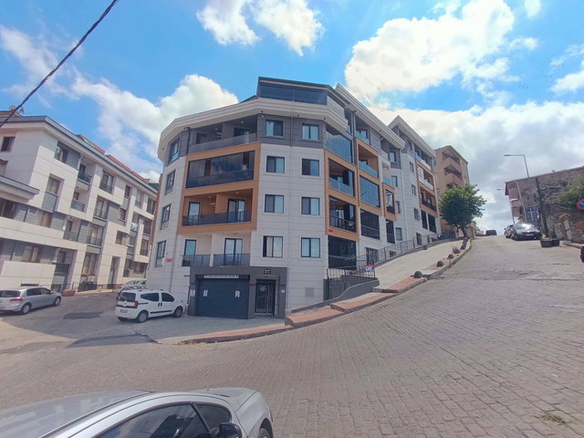 BEYOĞLU KAPTANPAŞA MAH SIFIR 2+1 SATILIK DAİRE