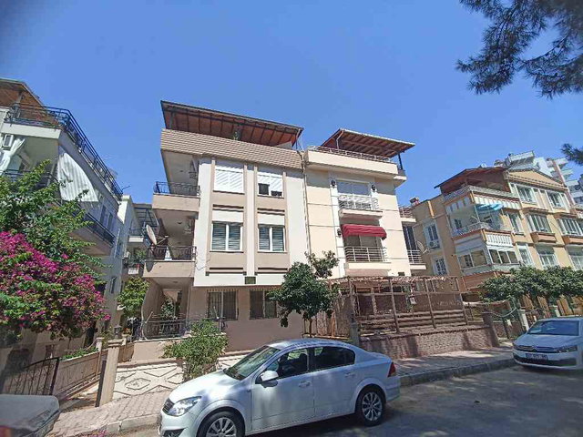 KONYAALTI ULUÇ'TA 4+1 GENİŞ, DUBLEKS SATILIK DAİRE