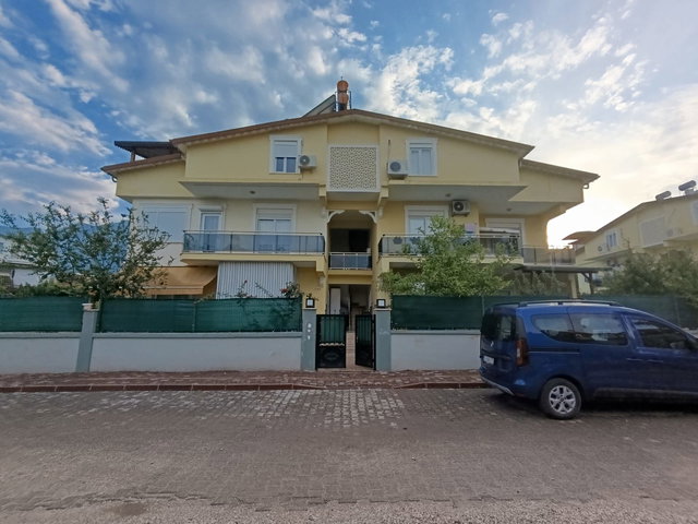 KEMER GÖYNÜK'TE 3+1 HAVUZLU DOĞA MANZARALI SATILIK YAZLIK