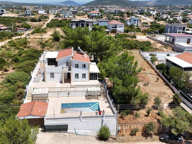 DİDİM YEŞİLTEPE’DE DOĞANIN İÇİNDE  VILLA