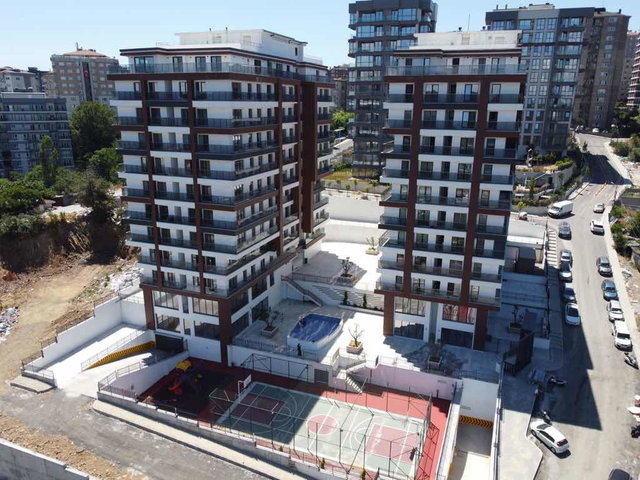 KAĞITHANE HAMİDİYE MAH. ISTOVA GREEN SİTESİNDE SATILIK ARA KAT 2+1 DAİRE