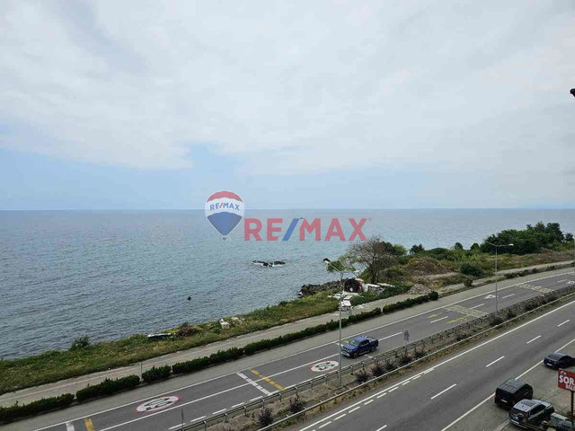 REMAX'TEN YALIKÖYDE SATILIK DAIRE