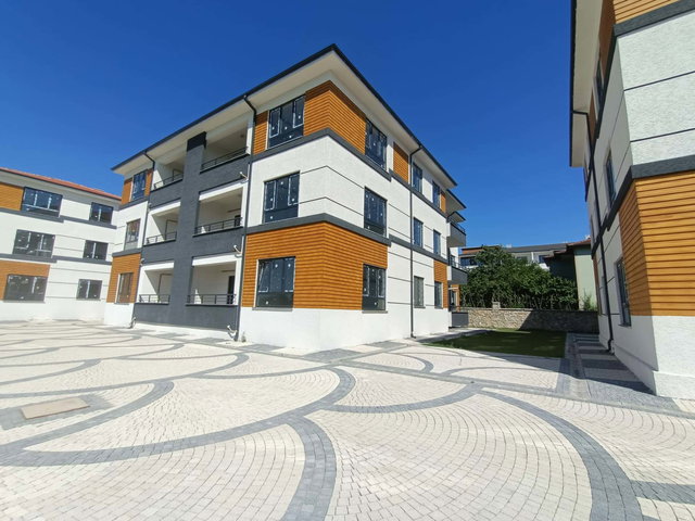 SAKARYA FERİZLİDE  SATILIK SIFIR BİRİNCİ KALİTE 2+1 DAİRE