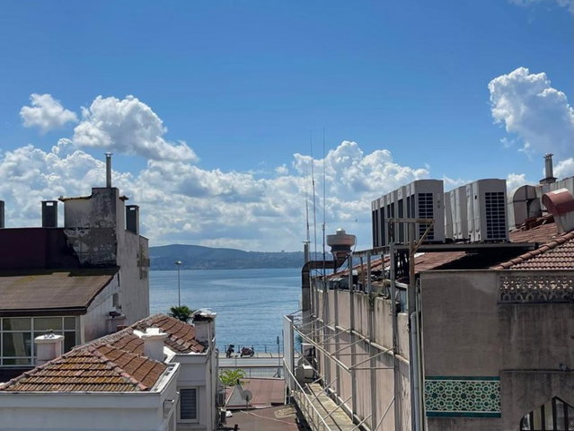 SARIYER BÜYÜKDERE’DE BOĞAZ’A YÜRÜME MESAFELİ DEKORASYONLU SATILIK DAİRE