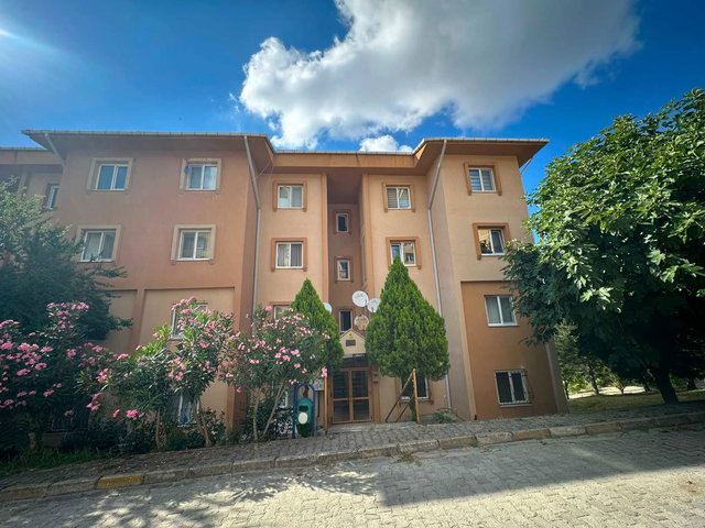 REMAX MAVİ'DEN KORUCUK 1700 ADA 2+1 DAİRE