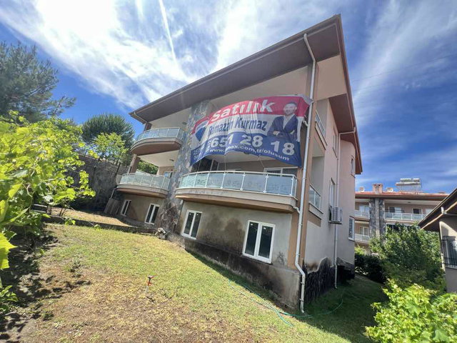 EDREMİT’TE SİTE İÇİNDE 3 KATLI 3+1 VİLLA | ISI POMPALI, DOĞU-GÜNEY CEPHE