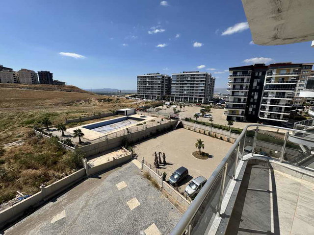 MENEMEN’DE SIFIR 3+1 | 150 M² | SİTE İÇİ HAVUZLU | KREDİYE UYGUN